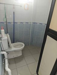 Blk 211 Jurong East Street 21 (Jurong East), HDB 4 Rooms #584508981
